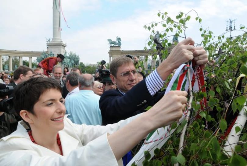 Hajnalban megszületett Gyurcsány kisfia