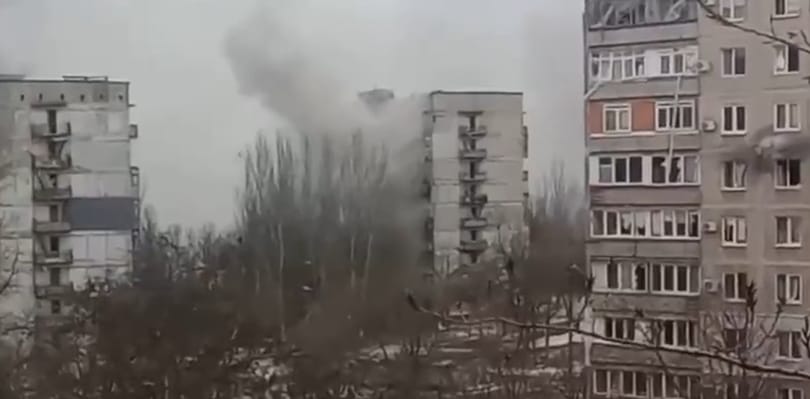 Lejárt az oroszok szabta határidő, Mariupol nem adta meg magát