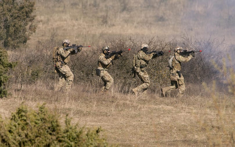 Lerohanták a romvárost az amerikai és magyar katonák