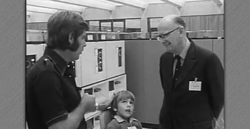 A jövőbe látott? Arthur C. Clarke megjósolta a PC-t és a netet [videóval]