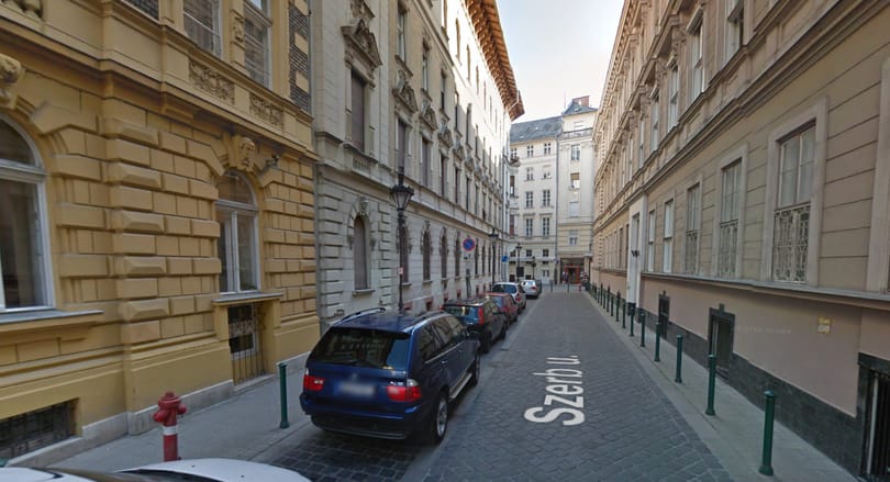 Extra kedvezménnyel vásárolt Pintér volt üzletfele az oligarchaillatú Szerb utcában