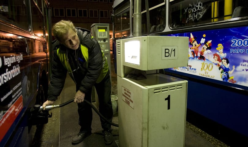Dugódíjból, közműadóból tankol majd a BKV