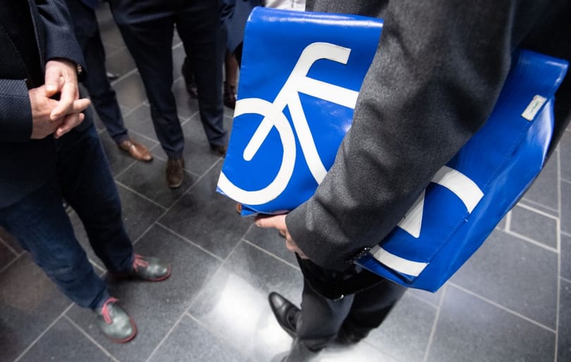 Már diákok és nyugdíjasok is pályázhatnak elektromos kerékpárra