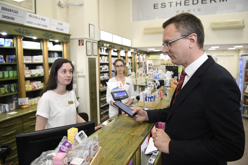 Új nevet kap az EESZT alkalmazás, ami immár receptkiváltásra is jó lesz