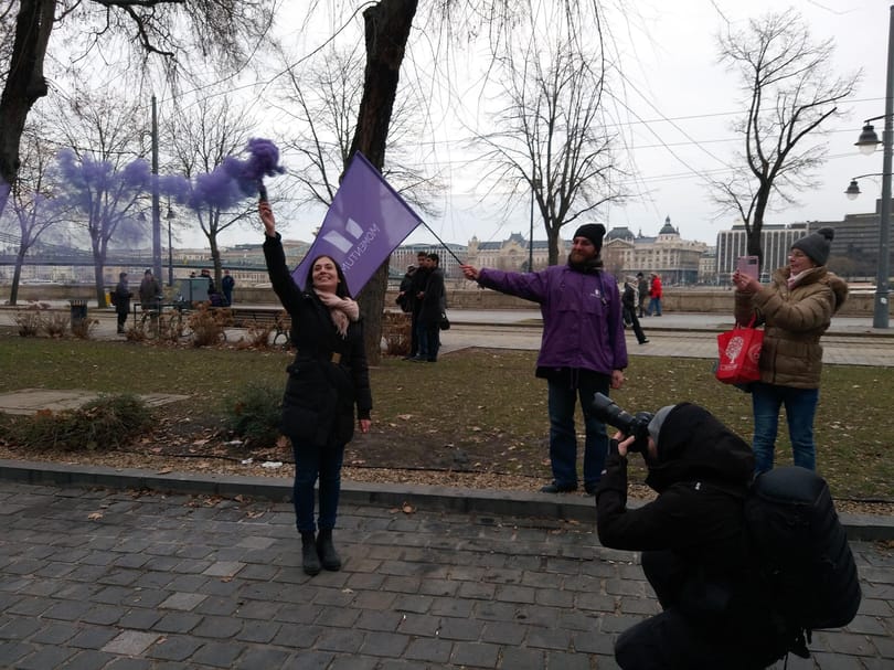 Polgári robbanóanyag használata miatt jelentették fel a Momentum politikusát