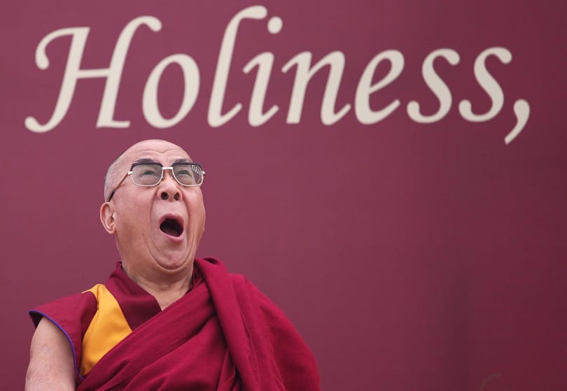 Még a dalai láma is Trumpot cikizi - videó