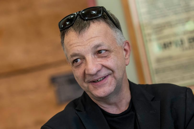 Egy lojális lázadó – kicsoda Pesty László, aki a Fidesz holdudvarából ment neki a 