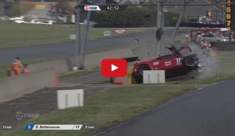 Így ér nagyon csúnya véget egy Ferrari 458 GT3 – videó