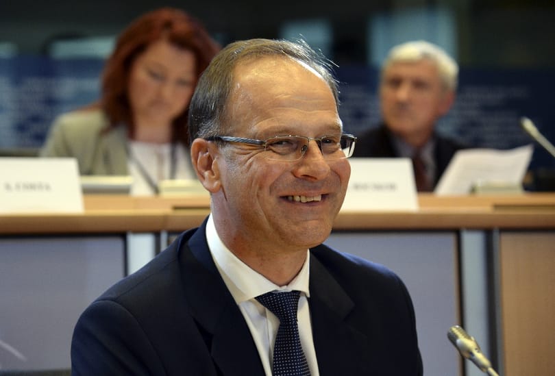 Letették az esküt Navracsicsék Luxembourgban