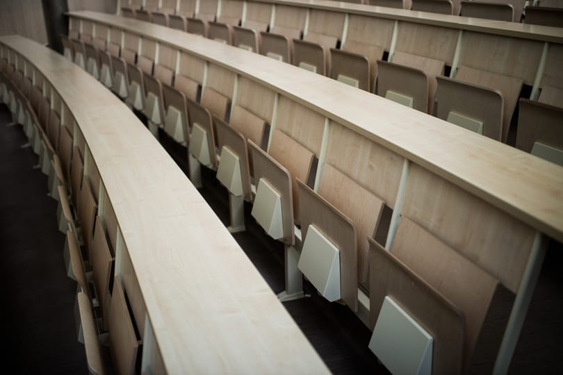 Újabb debreceni tanszékek határolódtak el Putyin kitüntetésétől