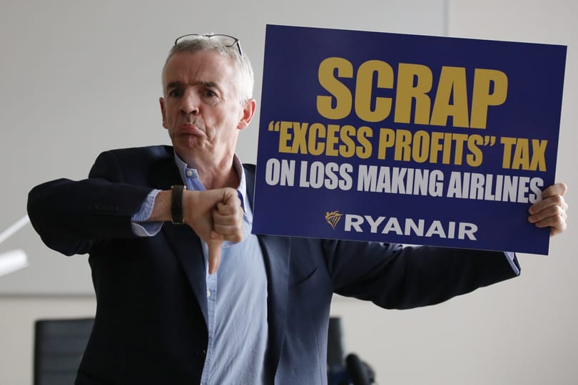 Berágott a Ryanair az Alkotmánybíróságra, most „ostoba áladóról” beszél