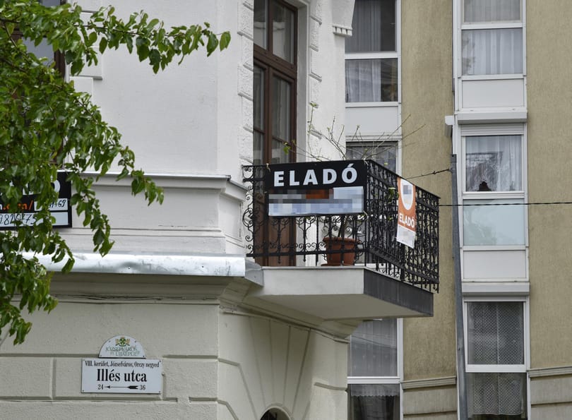 A gyenge forint miatt még tovább emelkedhet a lakások ára