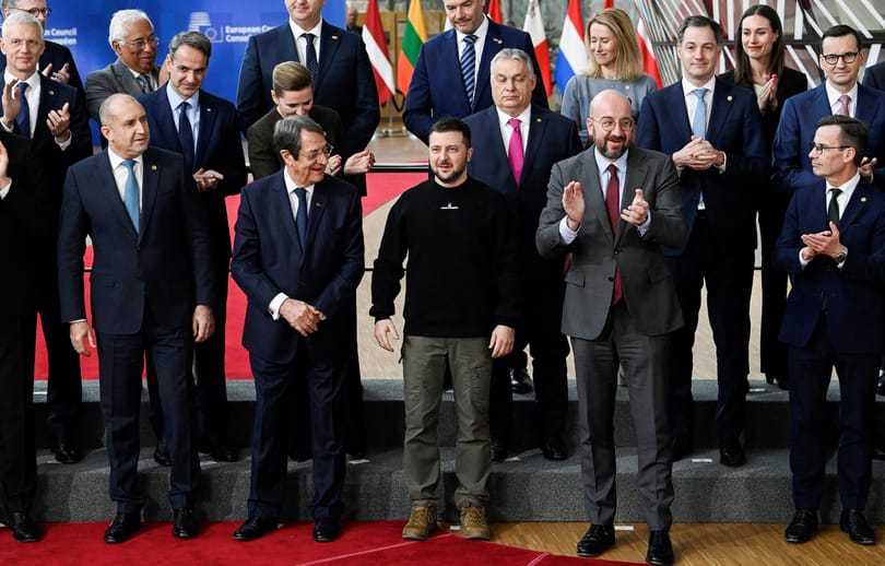 Orbán Európa réme? Ki a mini Orbán, és miért szitokszó a „magyarosodás