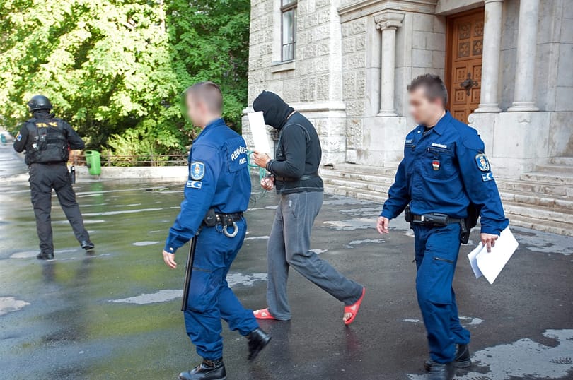 Orwelli törvényt készül elfogadni a Fidesz