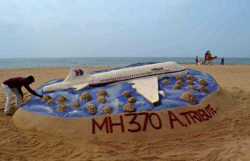 Óceánba dobnák egy Boeing 777-es darabjait, hogy megtalálják a 10 éve lezuhant maláj utasszállító roncsait