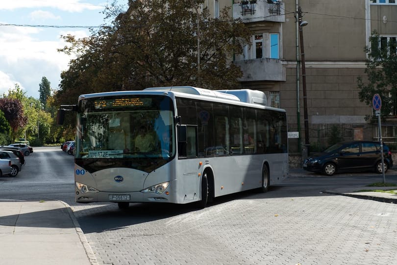 Meglepődhet, ha buszra száll Törökbálinton – fotók