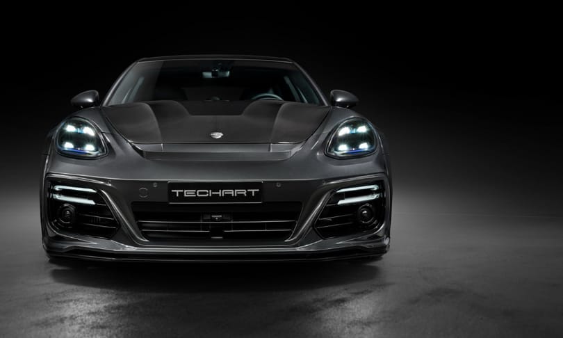 720 lóerős lett az új Porsche Panamera Turbo S