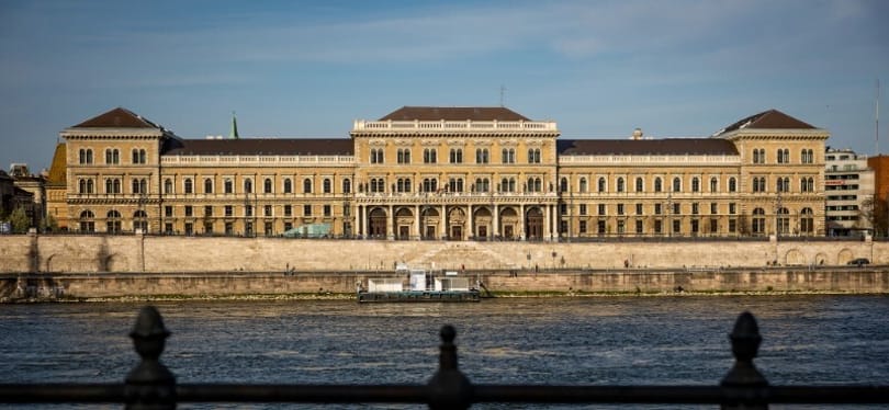 Idén is 1500 térítésmentes helyet kínál a Corvinus Egyetem