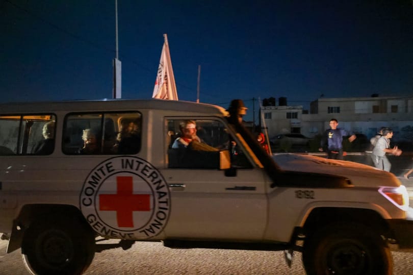 Izrael 30 palesztint engedett szabadon