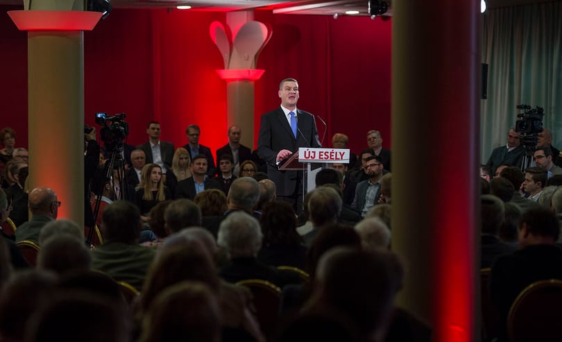 Bauer Tamás: Áldozatot, de minek?