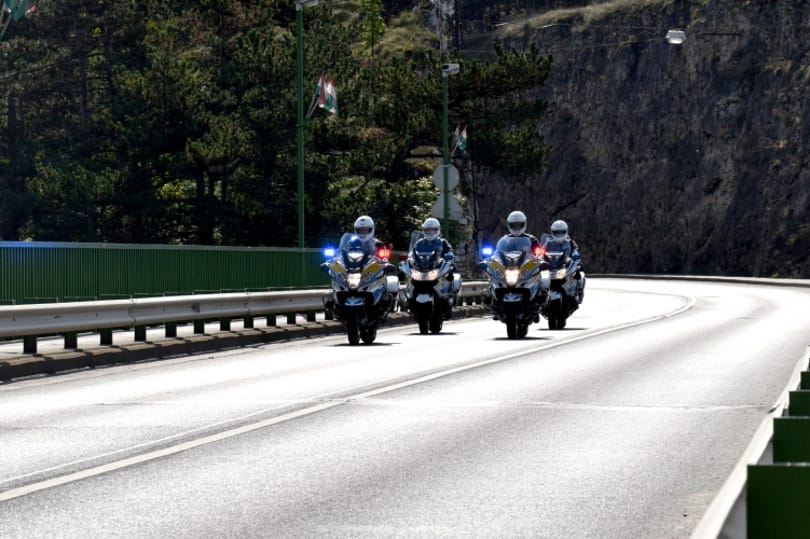 Itt a legújabb rendőrségi motoros akciófilm