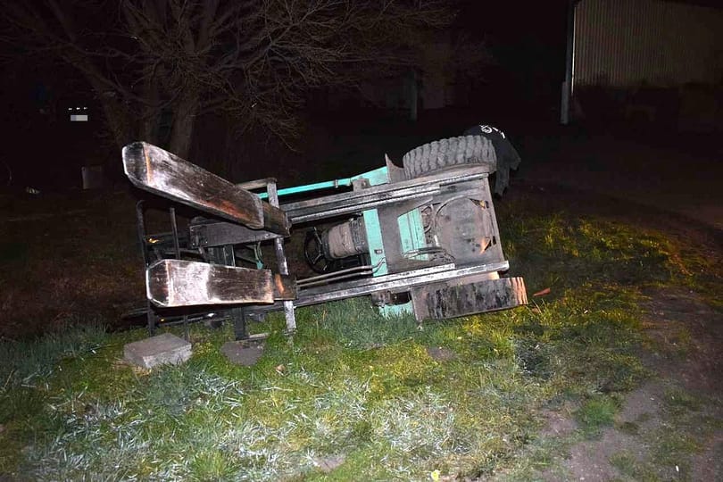Két targoncával elakadt, egyet felborított, ami kigyulladt, egy terepjárót pedig összetört egy férfi Szarvason