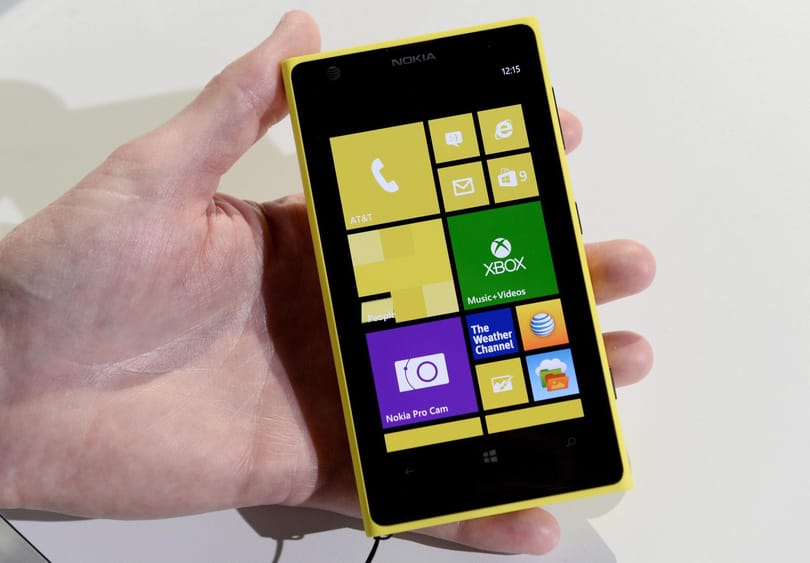 Máris olcsóbb lett a Nokia csúcsmobilja