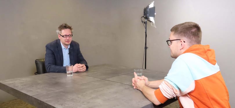 „Ez nem piszlicsáré ügy, ez csak az első lépés” – Dezső András az amerikai szankciókról a Fülke Extrában