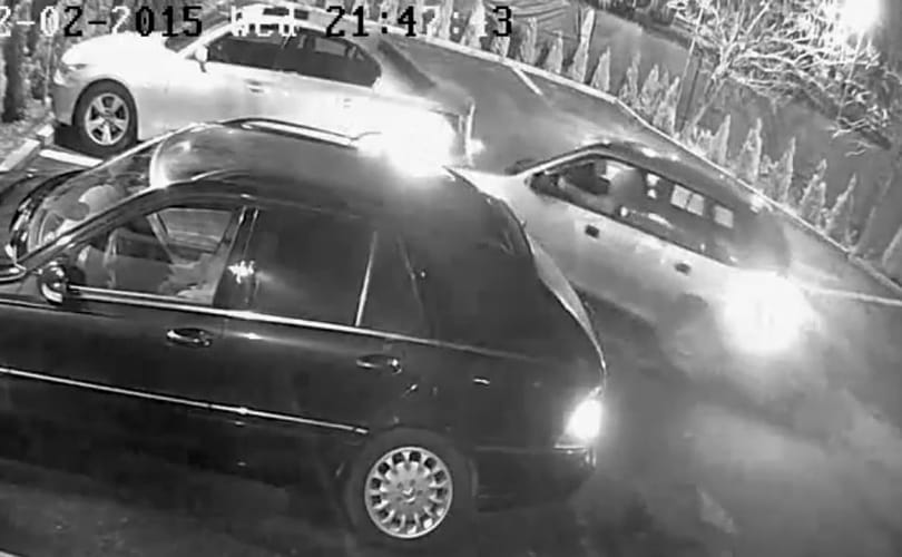 Bérelt Suzukival törte össze a BMW-t, aztán lekardozta – videó