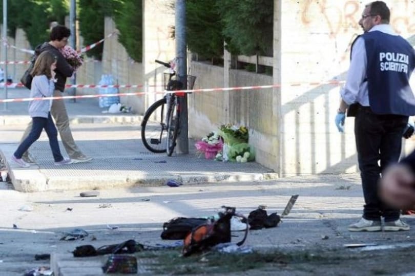 Olaszország még keresi a brindisi merénylőket