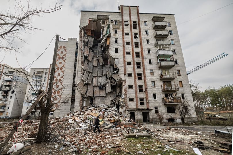Az oroszok szerint ukrán harcidrón-állásokat bombáztak szilveszterkor, mégis egy gyerekkórházat ért találat