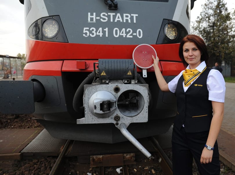 Olcsóbban vesz nyakkendőt a kalauzoknak a MÁV