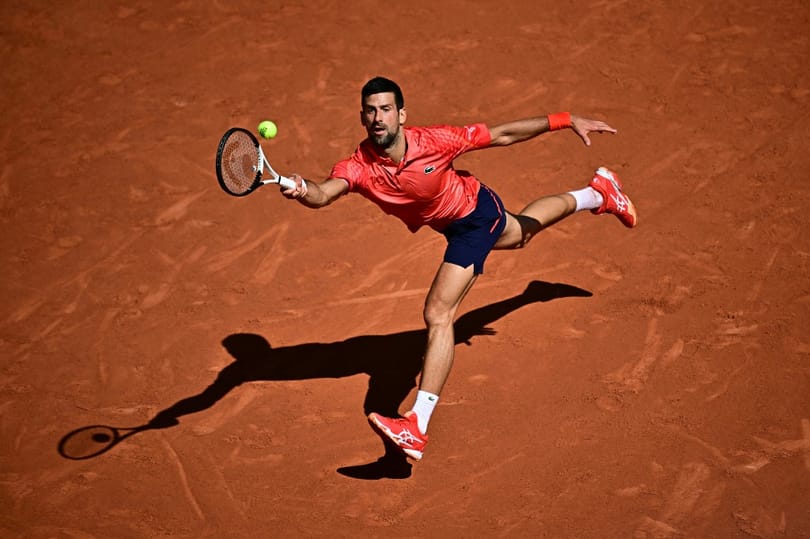 Legek a salakon: a Roland Garros legendáit Djokovic világrekorddal írhatja tovább
