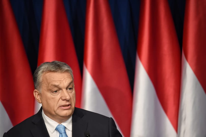 Orbán kétszer két hétre külföldre küldi az iskolásokat