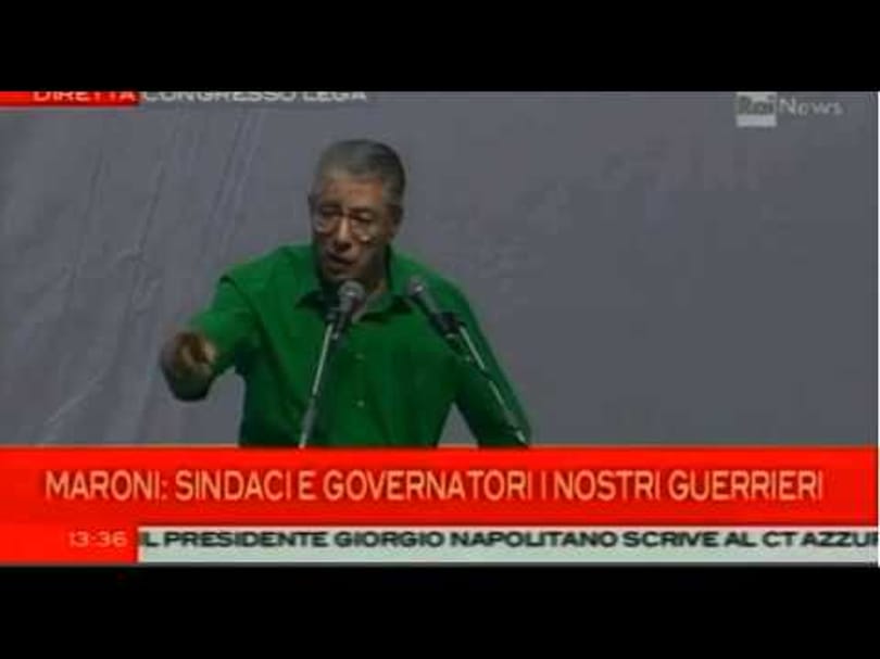 Sírva távozott a korrupcióba belebukott pártvezető Olaszországban - videó