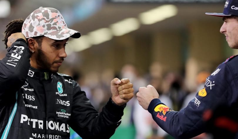 Max Verstappen drámai csatában lett világbajnok