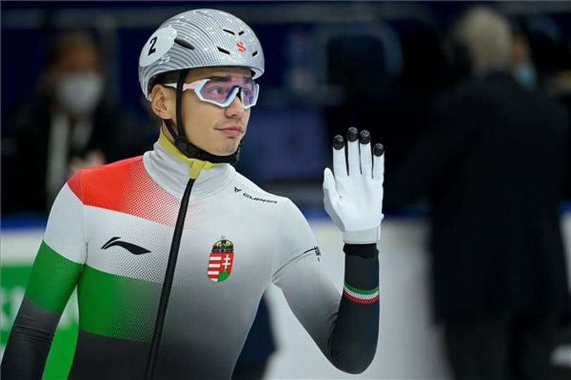 Itt a videó Liu Shaolin Sándor olimpiai futamáról