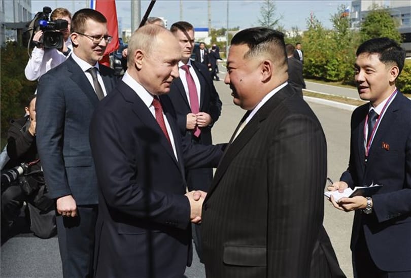 Putyin ígéretet tett Kim Dzsong Unnak, hogy műholdakkal segíti Észak-Koreát