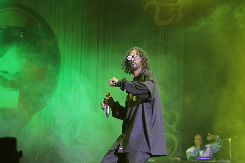 Videó: Ijesztő baleset történt Snoop Dogg koncertjén