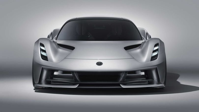 Magyarországra jön a 2000 lóerős új elektromos Lotus hiperautó