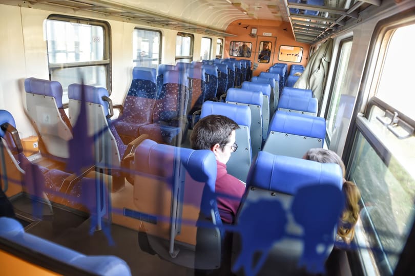 80 százalékkal kevesebben utaznak a vasúton