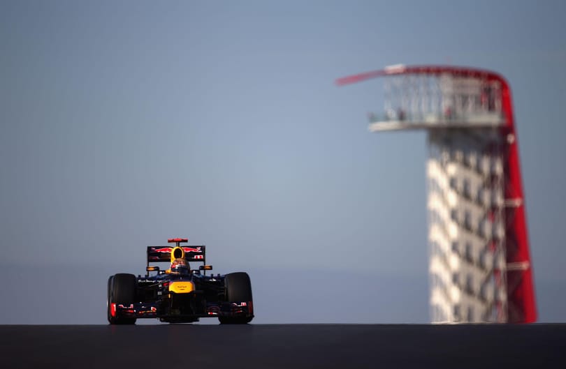 Vettel dominál Austinban, de Alonso is reménykedhet