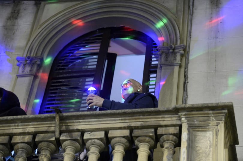 Tízezrével büntetik meg most az utcán lődörgő olaszokat