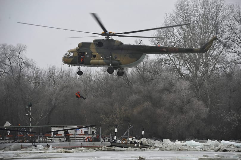 Haderőfejlesztés: 40 helikopter kellene