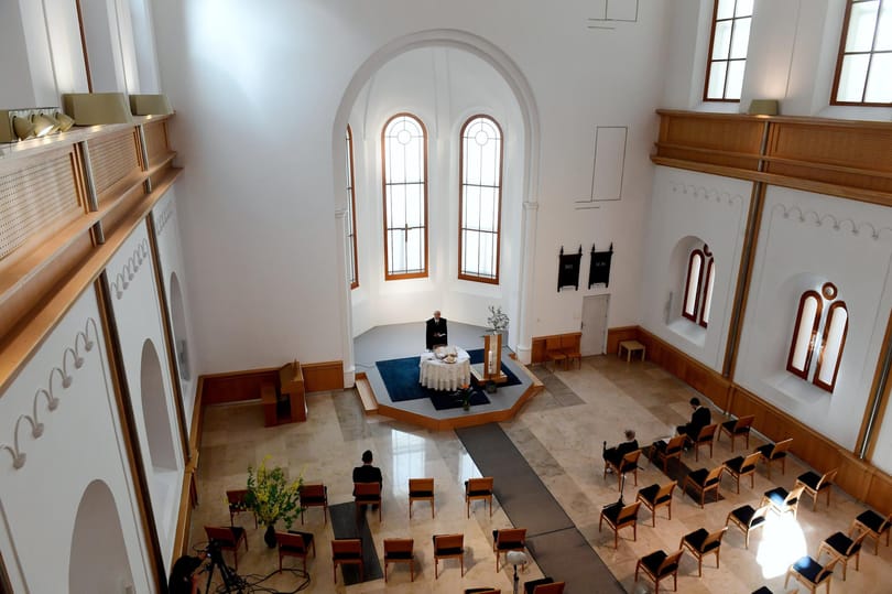 Május 2-án nyithatják ki a református templomokat