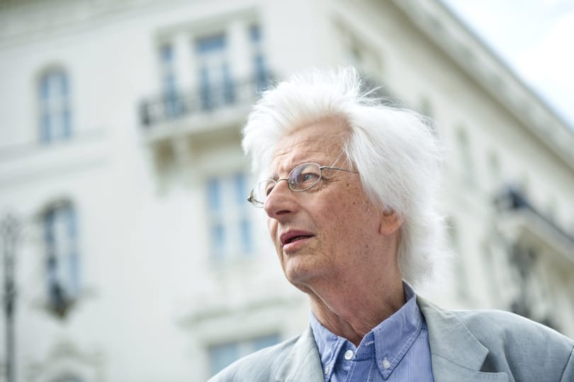 Esterházyt a családi sírhelyen temetik augusztus 2-án