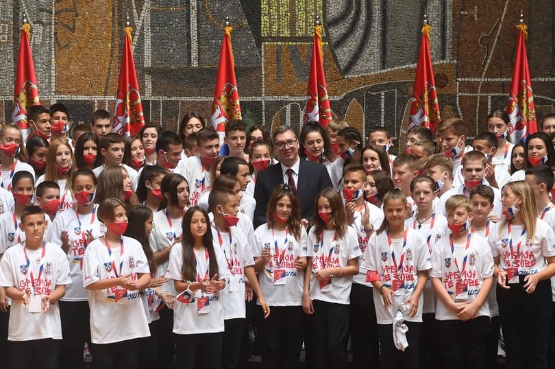 A szerb elnök az orbáni illiberalizmus éltanulója, már parlamenti ellenzéke sincs