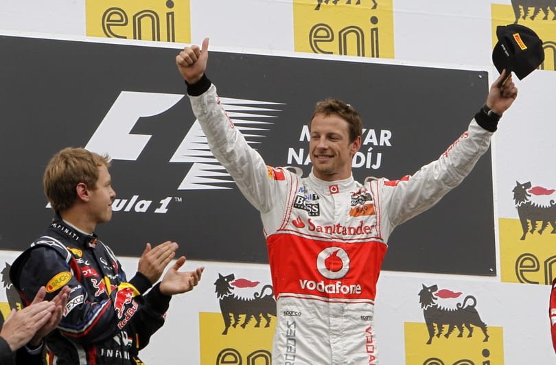 Hamilton és Webber hibázott, Button pedig megnyerte a Magyar Nagydíjat