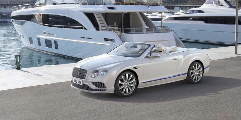 Hosszú nevű, mint egy rendes arisztokrata ez a kisszériás Bentley-kabrió