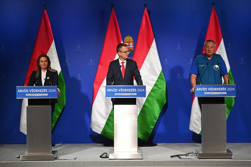 Rétvári Bence: Dömösön határérték feletti szennyezést tapasztaltak a kutaknál, volt, akin honvédségi helikopterrel kellett segíteni
